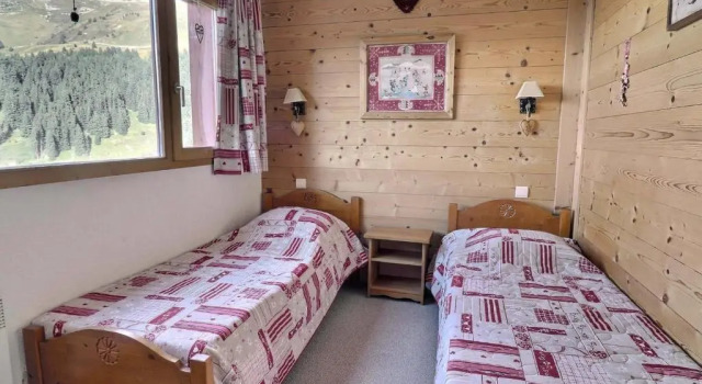 Appartement Méribel, 2 pièces, 4 personnes - FR-1-182-37, Забронировать Апартаменты/квартира Мерибель-ле-Альё Лез-Аллю, рядом с Горнолыжный курорт Trois Vallees