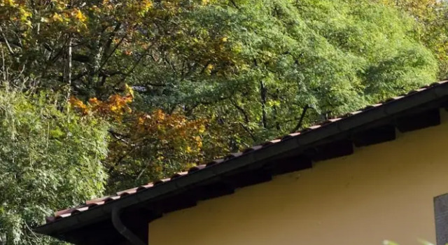 Casa Asprón, Book Bed and Breakfast Hotels in Asturias with Parking, Parking