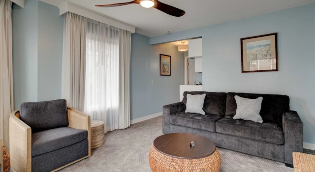 Двухместный люкс с частичным видом на океан Inn of the Four Winds Seaside Oceanfront