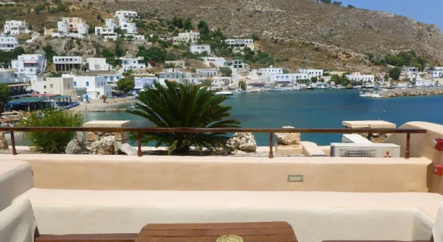 Люкс с балконом и с видом на море Castelo Beach Hotel