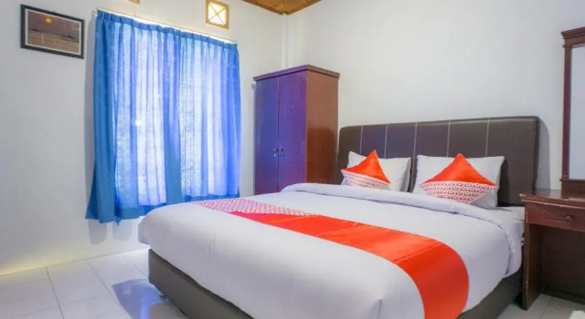 OYO 2186 Tongging Beach, Prenota Hotel Tongging Sumatra