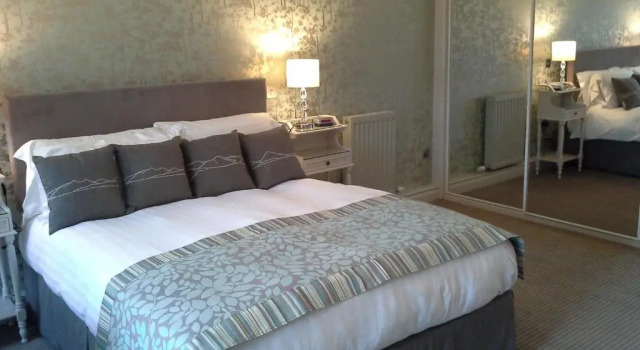 Двухместный номер Standard с балконом и с видом на сад Burn How Garden Hotel - Bowness on Windermere