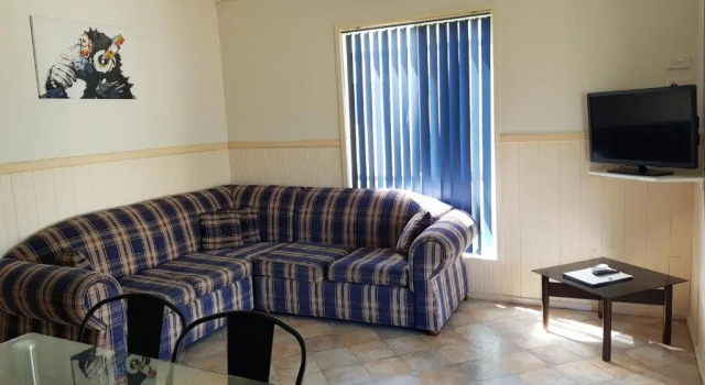 Коттедж с 2 комнатами Amaroo Resort