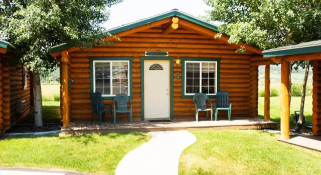 Люкс с 2 комнатами Cabin Creek Inn