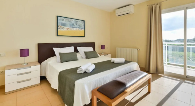 Villa Guasch, Book Villa Hotels in Ibiza with a Pool, Swimming Pool