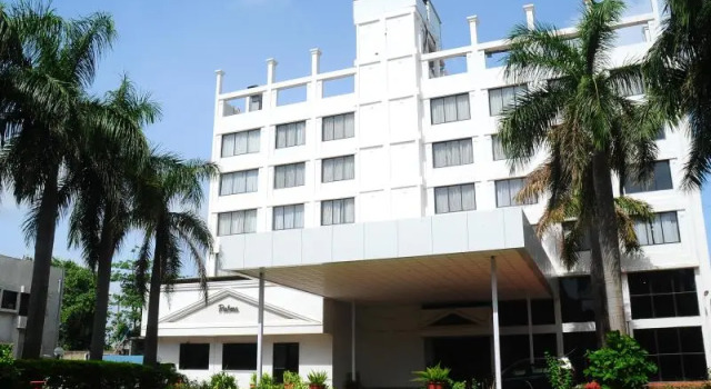 Номер Standard Quality Inn Regency, Nashik