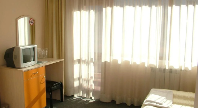 Family Hotel Tonina, Prenota Hotel Devin 