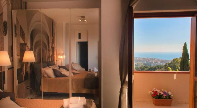Коттедж с 3 комнатами Villa Mareluna - Sea view and garden