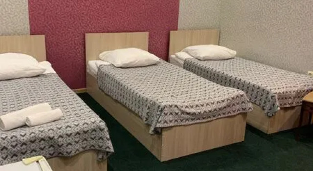 Трёхместный полулюкс Победа