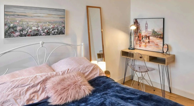 Host Stay - Canal View Apartment, Prenota Appartamento Salford Manchester
