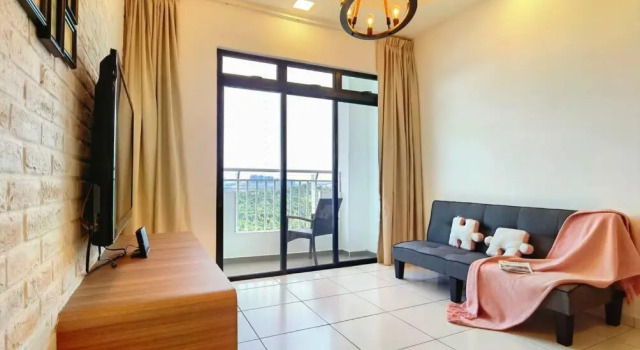2112 Modern Industrial Style Home 100mbps By STAY, Varaa Hotelli Hotellit Johor pysäköinnillä, Pysäköinti