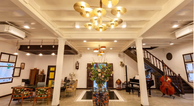 Sound Gallery House - Hostel