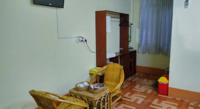 Golden Rose Guest House, Book Guesthouse Nyaung-U Mandalay Region