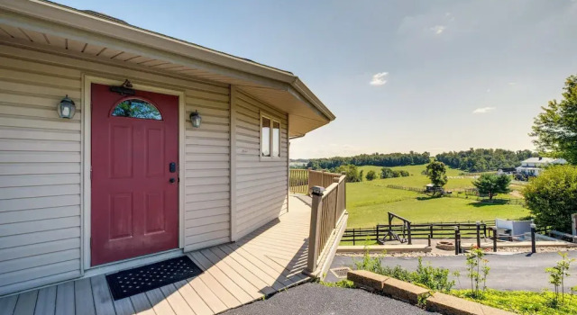 Апартаменты Panoramic Views: Hillside Millersburg Studio