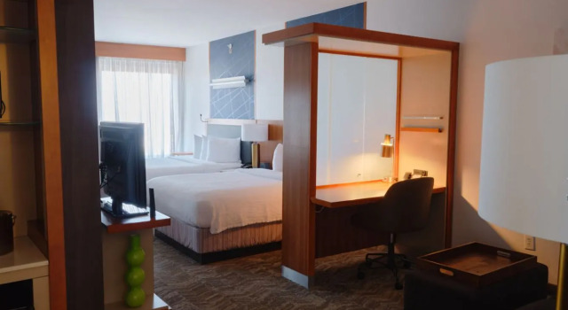 Четырёхместный люкс c 1 комнатой SpringHill Suites by Marriott Dallas Richardson/Plano