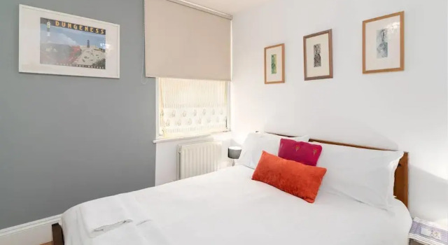 Good Size 2 Bedroom in a Perfect Location