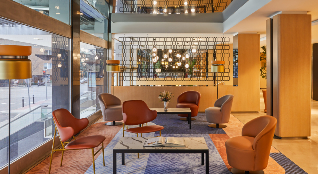 Crowne Plaza Madrid - Centre Retiro by IHG, Забронировать Отель Отели Мадрида 4 звезды, рядом с Сайнс де Баранда, 4*