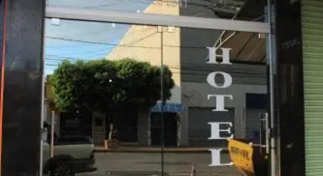 Hotel Central Campo Grande, Забронировать Отель Недорогие отели Кампу-Гранди, рядом с Santo Antonio Church, недорого