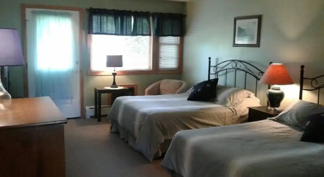 Четырёхместный номер Standard с видом на горы Jack O'Lantern Resort and Golf Course