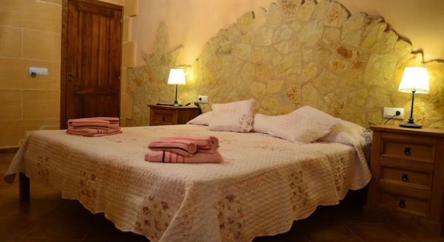 Семейный люкс с 2 комнатами с видом на горы Agroturismo Es Gallicant