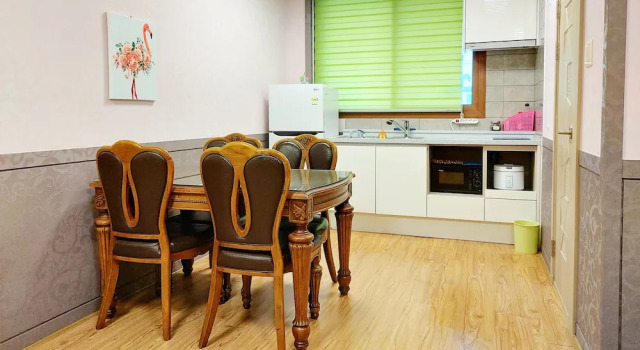 Haegil House, Забронировать Дом для отпуска Виллы Чеджу, Вилла