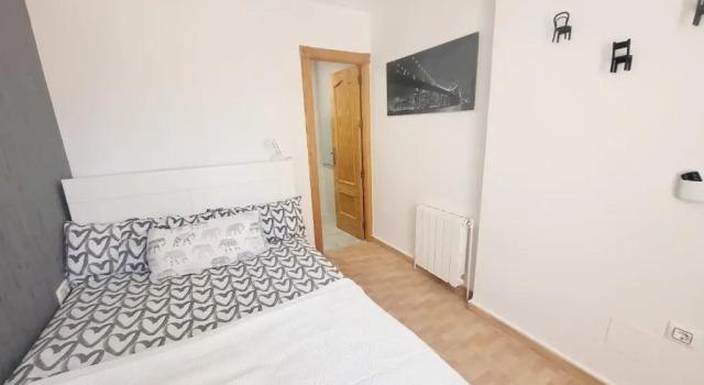 Casa piscina privada 4 dormitorios, Забронировать Отель Отели Аликанте с парковкой, Парковка