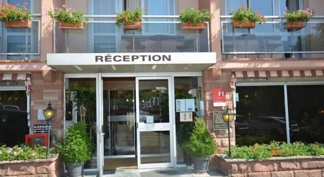 Aux Ducs de Lorraine, Rezervasyon Otel Saint-Hippolyte havuzlu oteller, Yüzme Havuzu