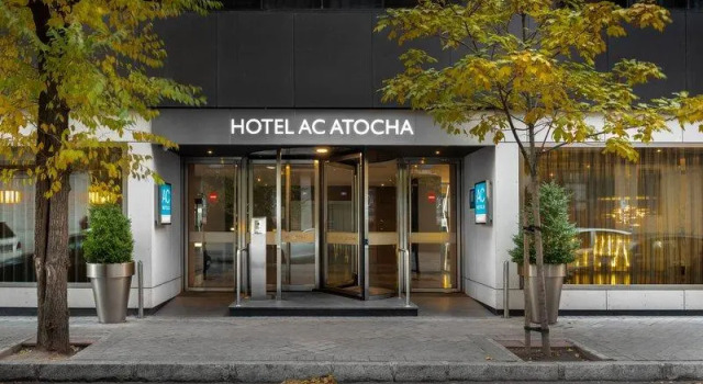 Номер Superior AC Hotel Atocha by Marriott