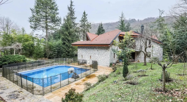 Вилла Spacious Private Villa With Pool in Sile