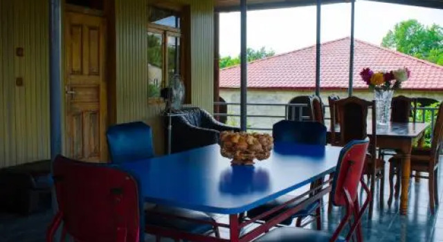 Tetri Gedi Guesthouse, Prenota Affittacamere Ureki Guria