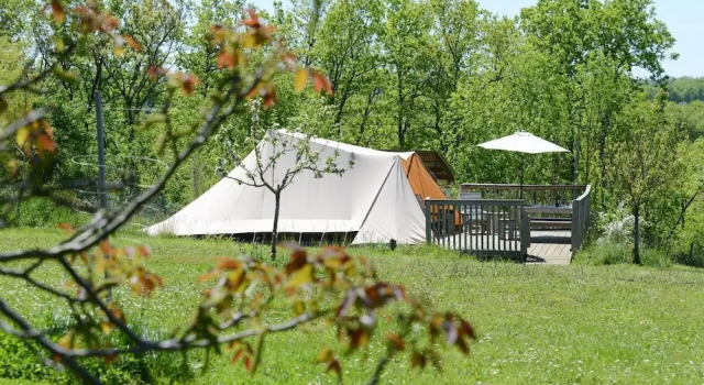 Les Gonies, Rezervasyon Otel Mauroux oteller ve konaklama yerleri, Otel