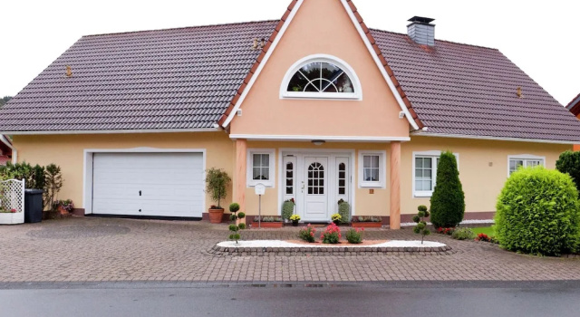 Cozy Apartment in Gerolstein with Garden, Varaa Huoneisto Gerolstein Vulkan Eifel