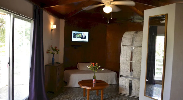Ouanga Bay Beach Hotel, Забронировать Отель Троу Багуетте Западный департамент
