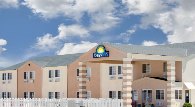 Days Inn by Wyndham Butler, Boek Hotel Hotels in Missouri met zwembad, Zwembad