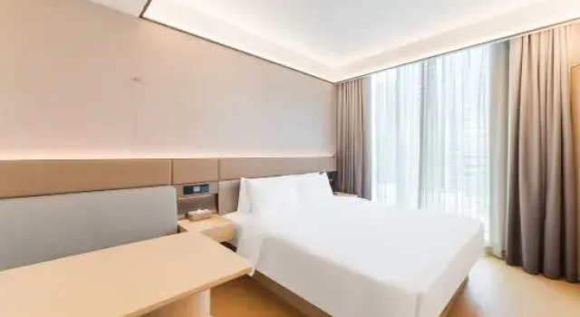 Люкс Deluxe JI Hotel (Zhuhai Nanping Wanxuehui)