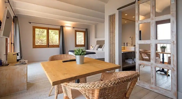 Люкс с видом на море Apartaments Cap Sa Sal