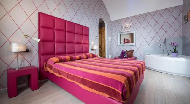 Двухместный номер Superior with Jacuzzi с видом на море Palazzo Ferraioli - Hotel & Wellness
