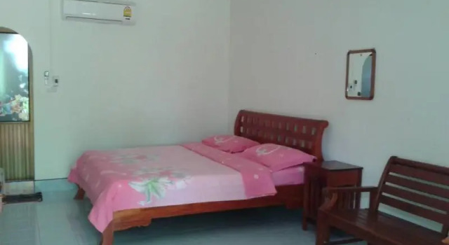 Khemthong Resort 2