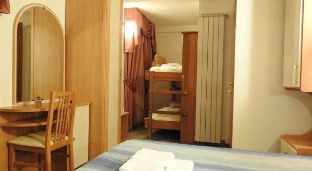 Casa Hotel Civitella, Varaa Hotelli Hotellit Abruzzo aamiaisella, Aamiainen