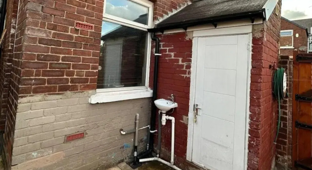 4 Bed House - Sleeps 10 - Garden - Parking - Wifi, Забронировать Отель Отели Англии 3 звезды, 3*