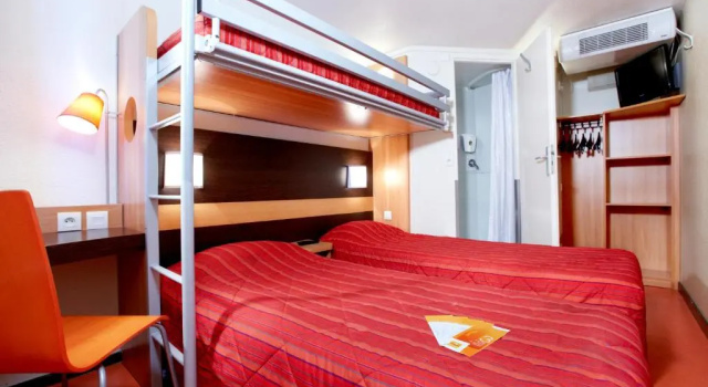 Трёхместный номер Standard Premiere Classe Montpellier Sud Lattes