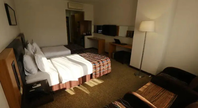 Номер Presidential North Point Hotel