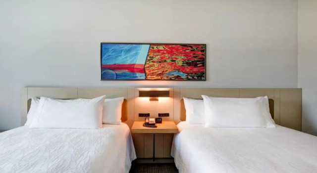 Четырёхместный номер Premium Hilton Garden Inn Biloxi