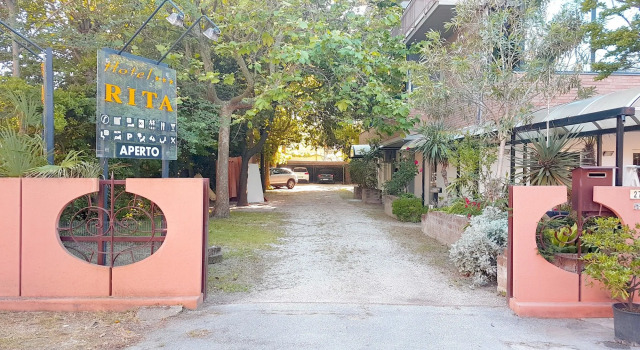 Hotel Rita