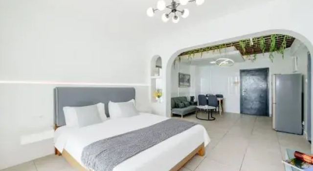 Двухместный люкс с 2 комнатами с балконом и с видом на море Sanya Jinshangdao Seaview Holiday Apartment