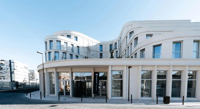 AppartCity Collection Saint Germain en Laye, Book Hotel Hotels in Upper Normandy with Parking, Parking
