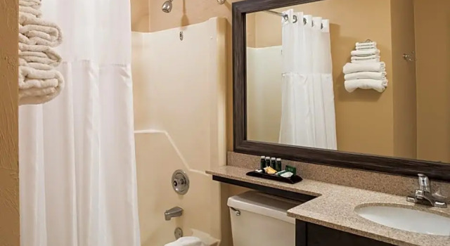 Номер Deluxe Bayside Resort Hotel