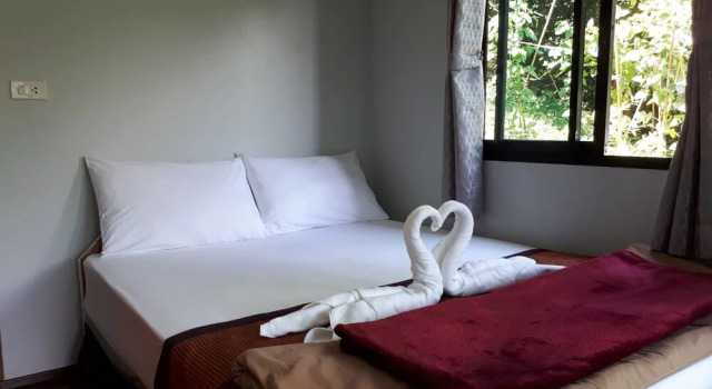 Nirund Hill Resort, Забронировать Курортный отель Отели Южного Таиланда с парковкой, Парковка