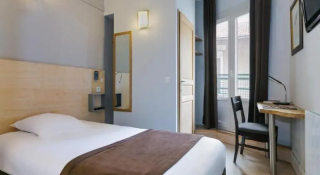 Одноместный номер Standard Hotel Foch Nancy Gare