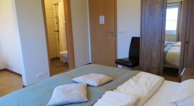 Номер Standard с видом на воду Guesthouse Vellir